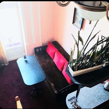 Apartamento Площа Старий Ринок З Балконом Leópolis Exterior foto