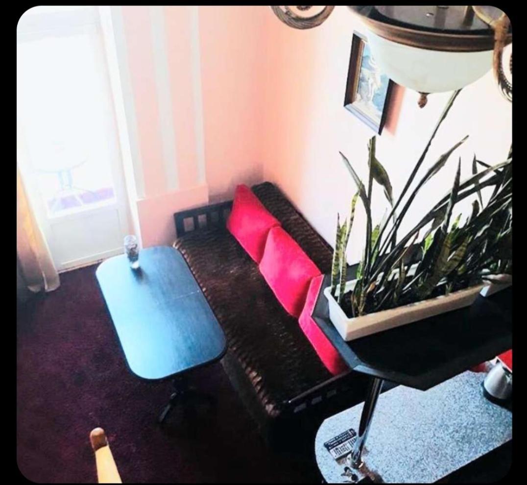 Apartamento Площа Старий Ринок З Балконом Leópolis Exterior foto